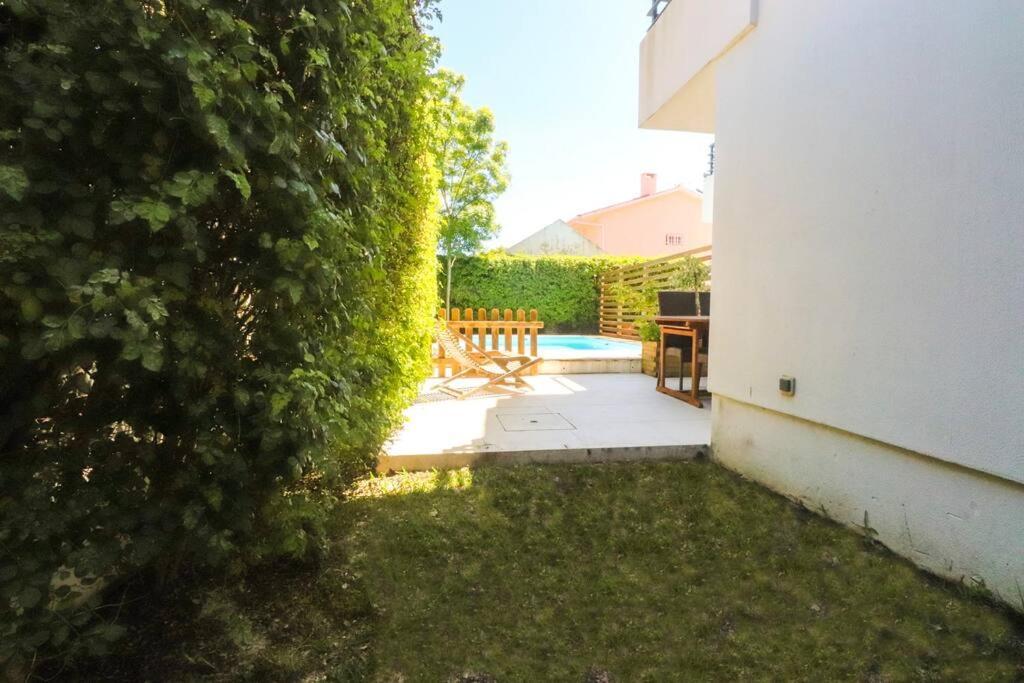 Cascais Getaway With A Shared Pool Apartment ภายนอก รูปภาพ